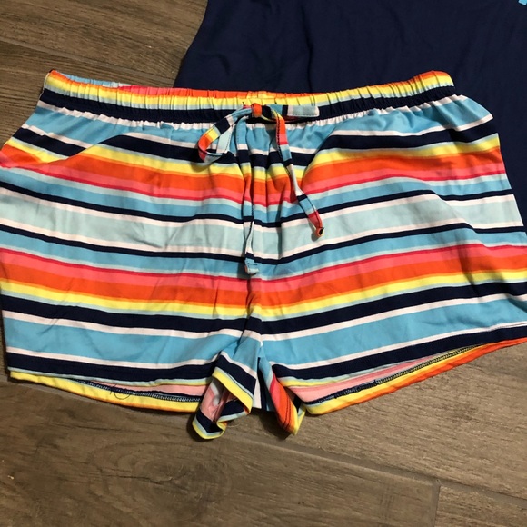 🛍🛍SOLD Nautical medium womens pajama lounge short set - Picture 2 of 4